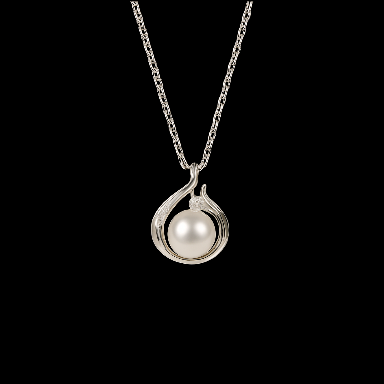 Freshwater Pearl and Sterling Silver Pendant Necklace